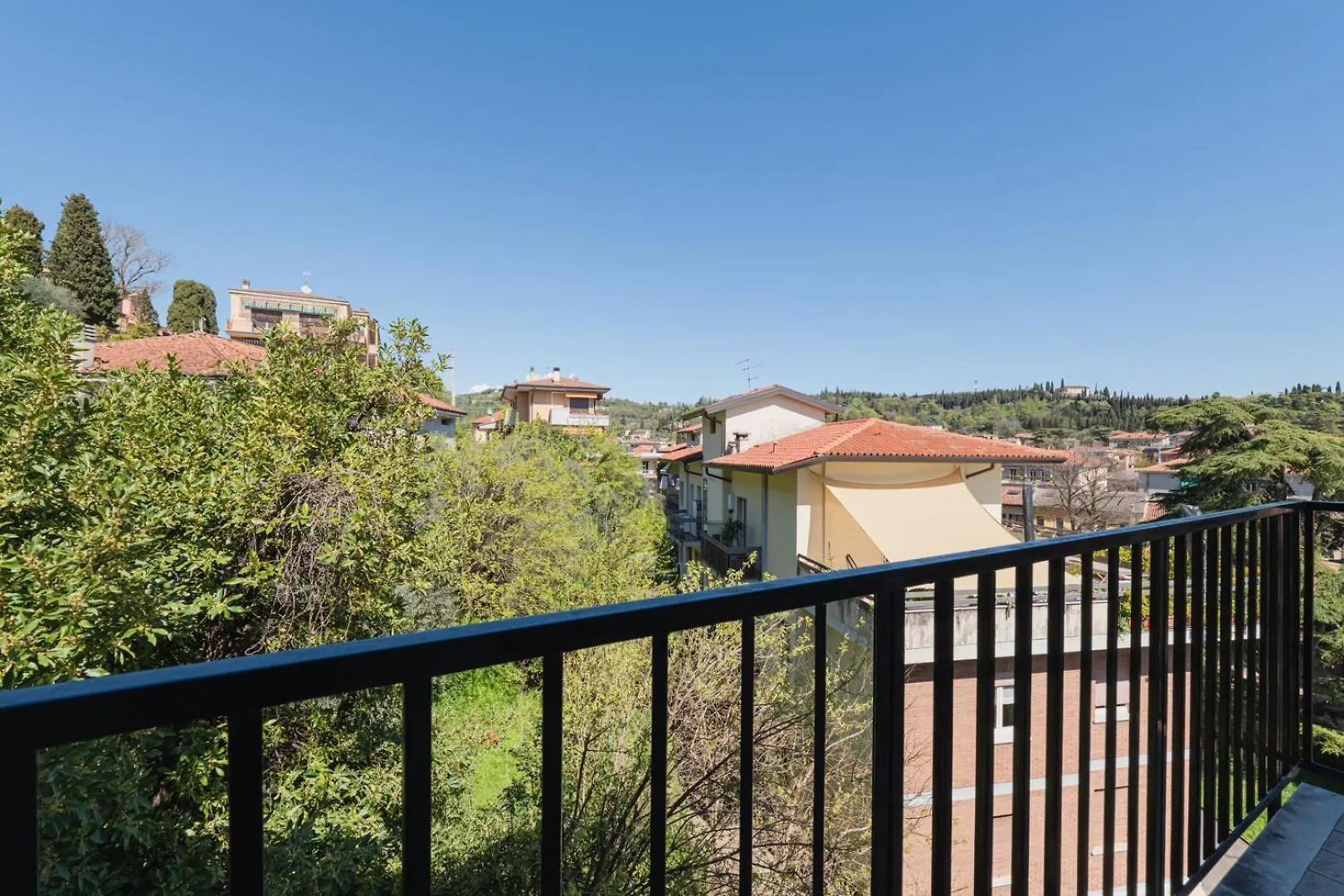 Skyline Verona - Amazing View Apartment